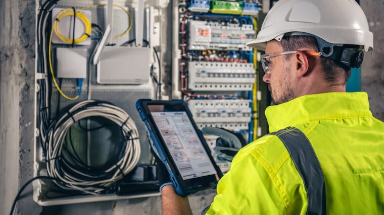 Elektriker på industri