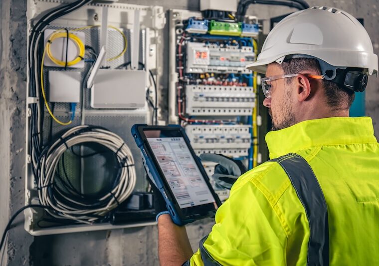Elektriker på industri